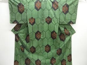 未使用品　亀甲に華紋織り出し手織り紬着物